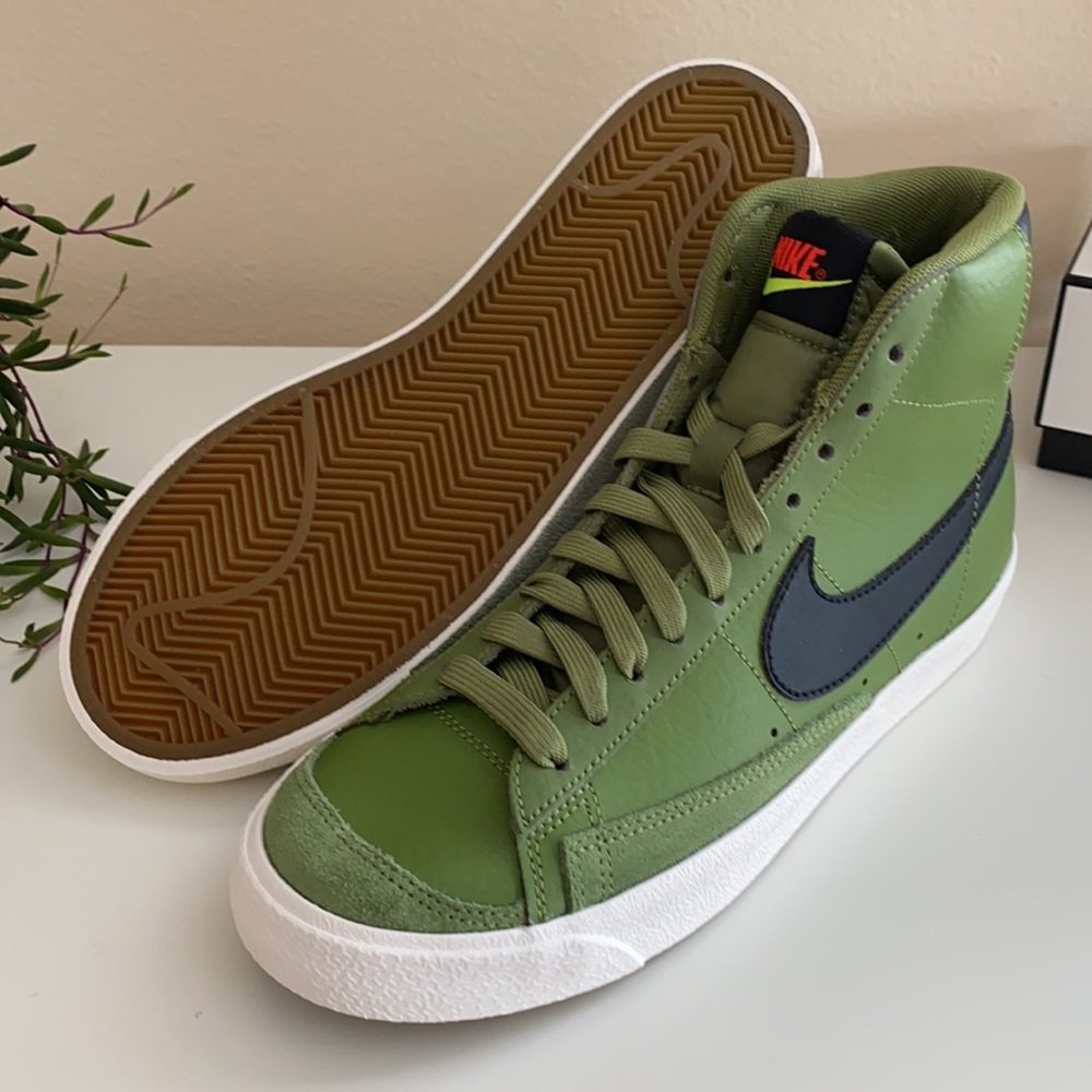 New Nike blazer mid asparagus green sneakers - Picture 8 of 8